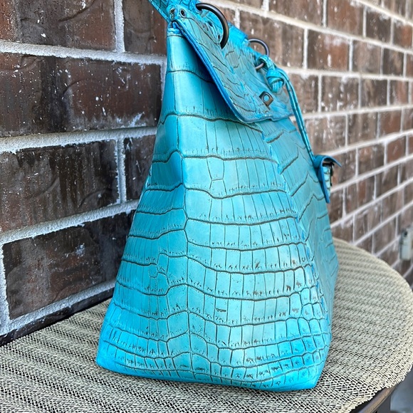 Bottega Veneta Crocodile Cocolave Tote - Picture 7 of 15